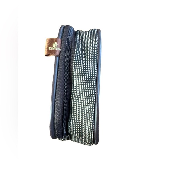 EMIRATES Brown Nylon Small Travel Pouch Accessory Case Bag - Picture 2 of 7